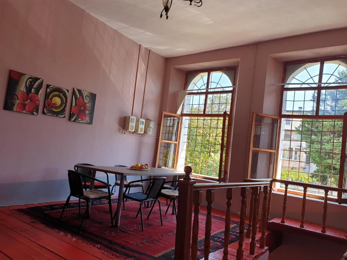 Barlin Guesthouse Grill&Camping Shkodër Buitenkant foto