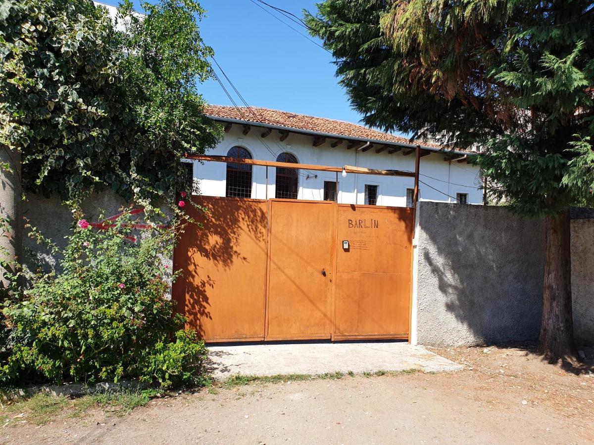 Barlin Guesthouse Grill&Camping Shkodër Buitenkant foto