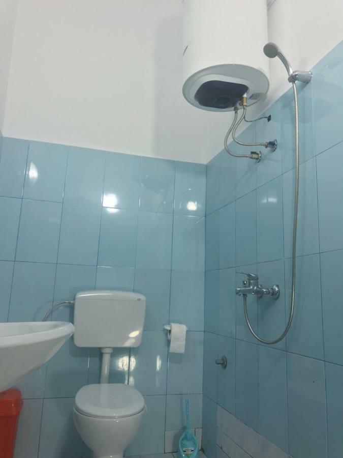 Barlin Guesthouse Grill&Camping Shkodër Buitenkant foto