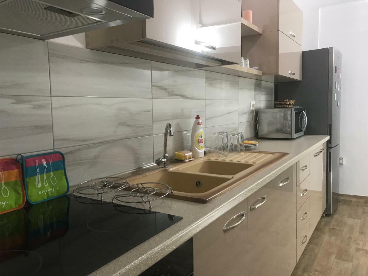 Barlin Guesthouse Grill&Camping Shkodër Buitenkant foto